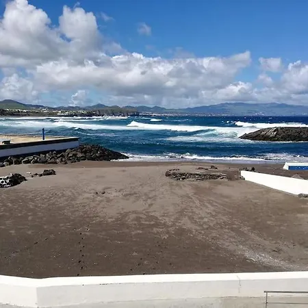 بيت للعطل Casa Amarela De Santana *