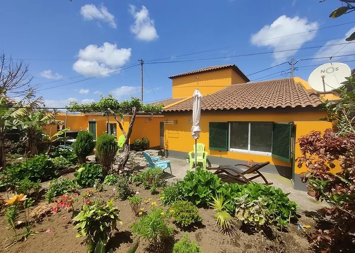 Casa Amarela De Santana