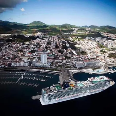 펜션 Casa Amarela De Santana