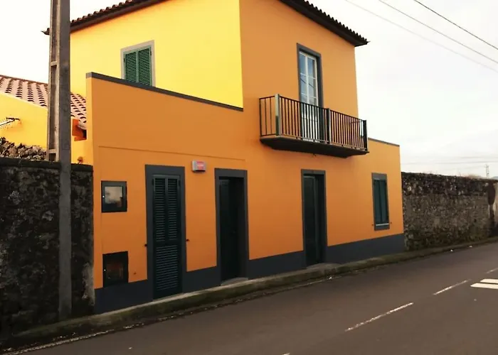 Casa Amarela De Santana Ribeira Grande